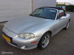 Mazda MX-5 - 1.6i Touring