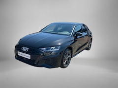 Audi A3 Sportback - 45 TFSIe 180kW/245pk S Line · Apple/Android Car Play · Drive select · Leder/Stof · Stoelve