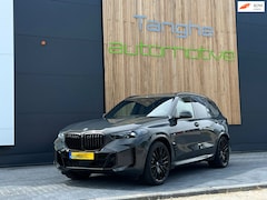BMW X5 - 50e M-Sport Pro, Comfortst, Carbon, Trekhaak, Panodak, Exclusive