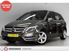 Mercedes-Benz B-klasse - 180 Ambition /AUTOMAAT /Open Pano-Dak /Bi-Xenon /Half-Leder /Navi /Airco /Cruise /Elek. pa
