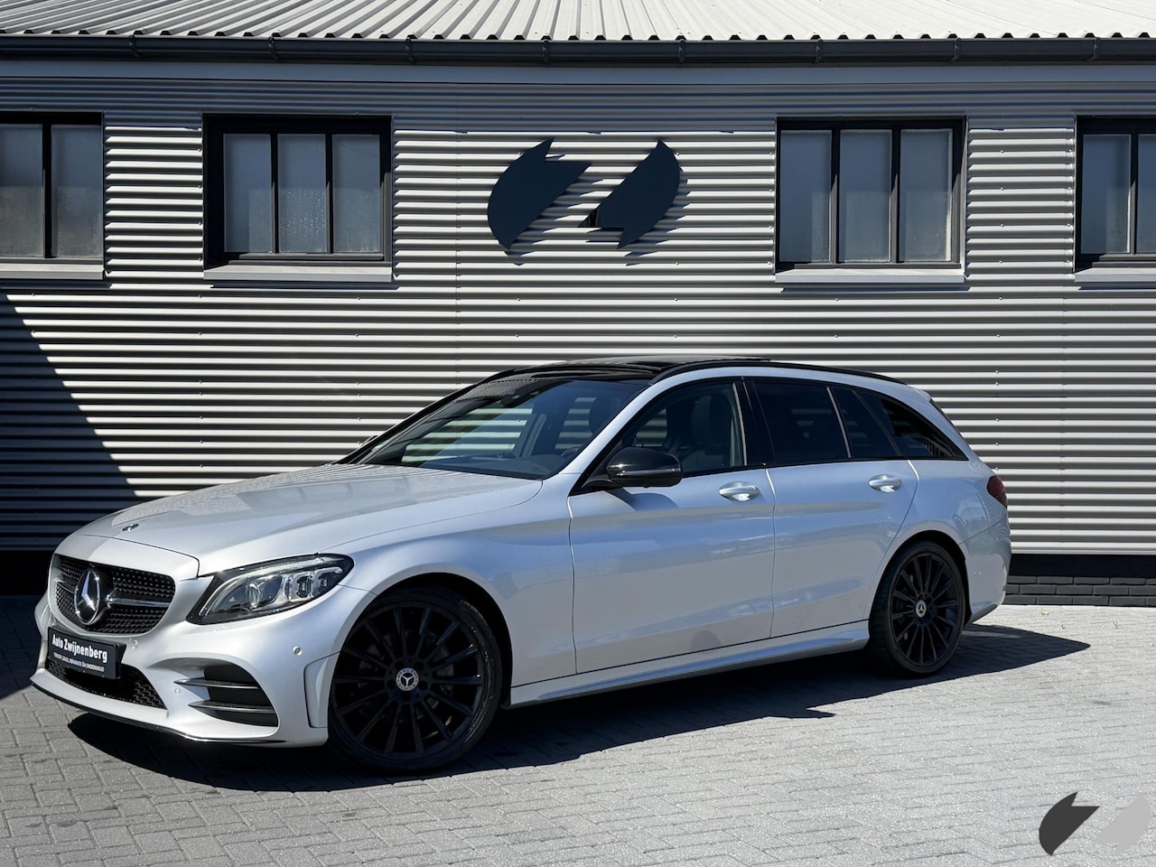 Mercedes-Benz C-klasse Estate - 200 d AMG |Pano|Carplay|Trekhaak| - AutoWereld.nl