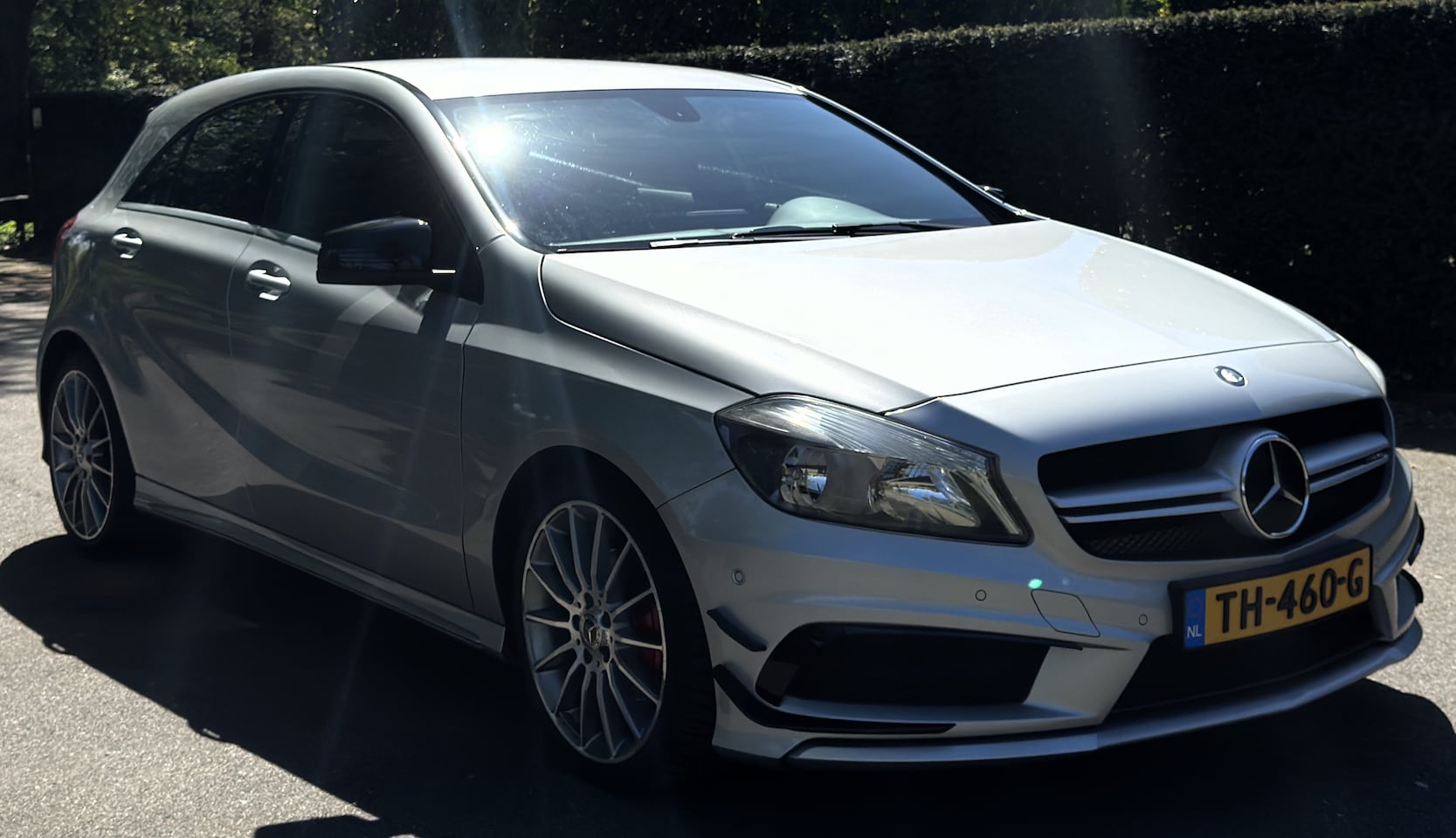 Mercedes-Benz A-klasse - 180 Ambition AMG-Line Uitvoering 19 INCH Wielen. - AutoWereld.nl