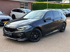 BMW 1-serie - 118i Executive M Sport Pakket|Navigatie|Half-Leder|Climate control|Cruise control|Led|Nett