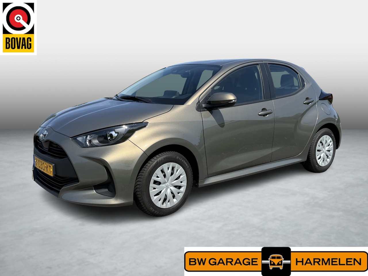 Toyota Yaris - 1.5 VVT-i Active | Achteruitrijcamera | Airco | DAB | Carplay | - AutoWereld.nl