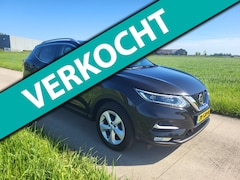Nissan Qashqai - 1.3 automaat navi camera trekhaak pano dak 17"LMV