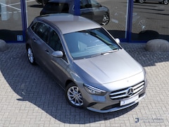 Mercedes-Benz B-klasse - 180 Automaat 7G | Progressive | Business | Cruise Control | MBUX | Spoorassist | Actieve P