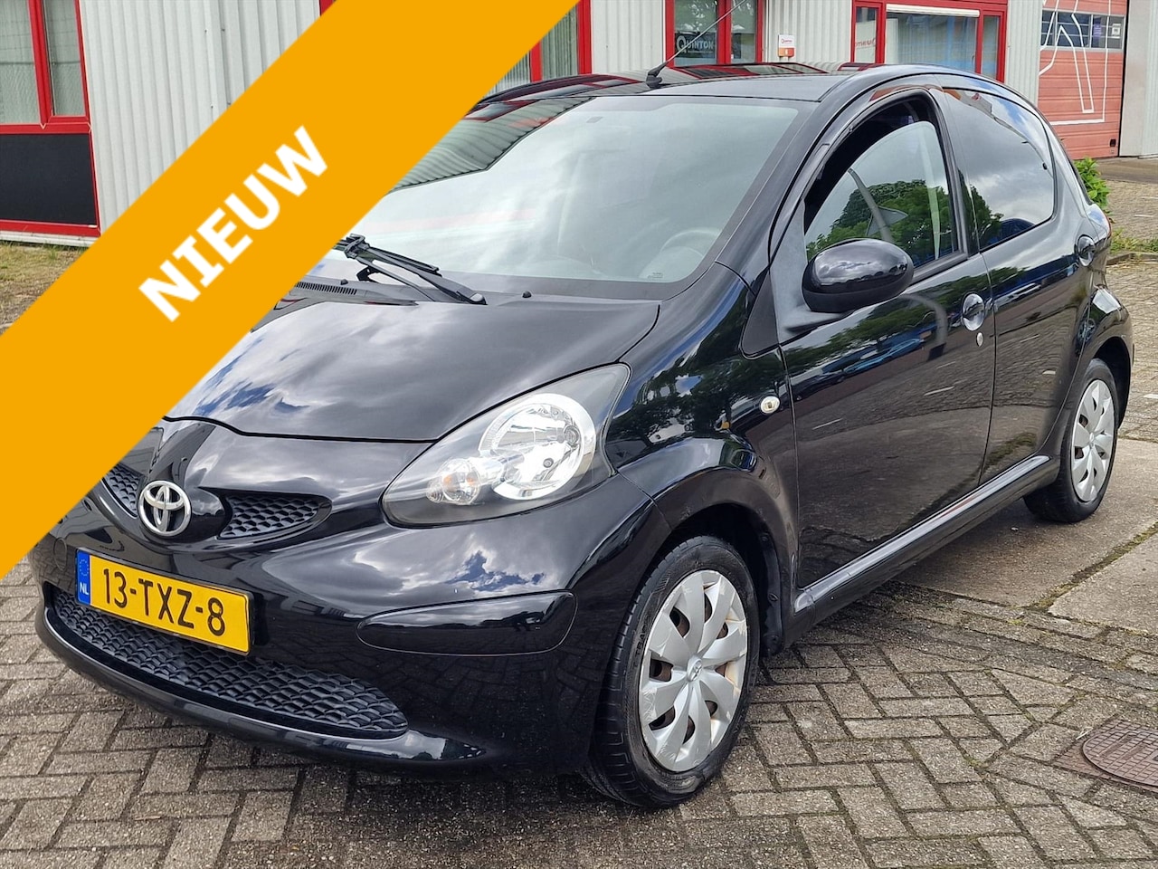 Toyota Aygo - 1.0 12V VVT-I 5DRS.Airco. prijs.Nieuwe APk.149000km - AutoWereld.nl
