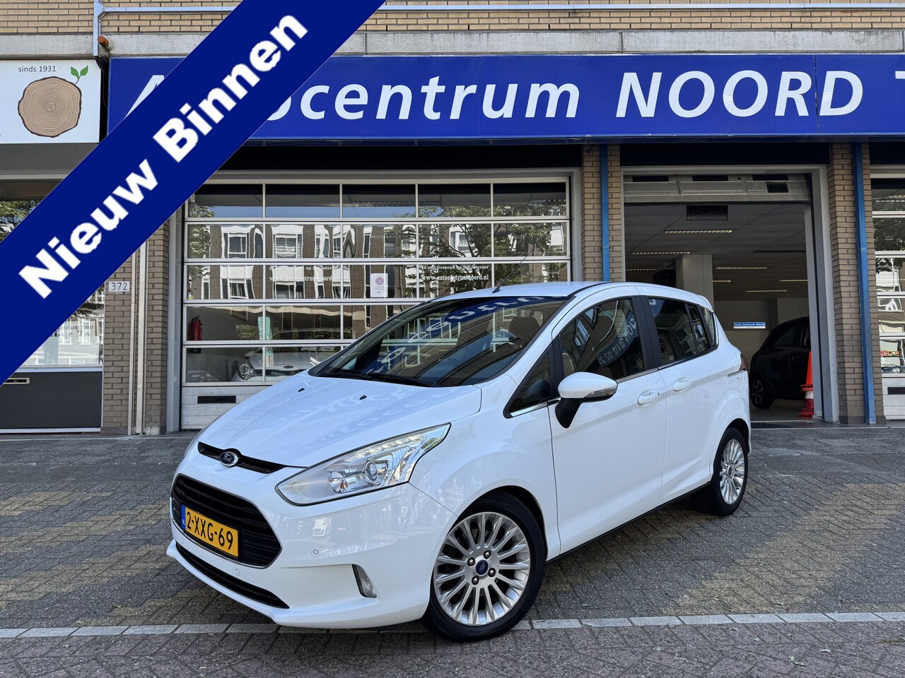 Ford B-Max - 1.0 EcoBoost Titanium 95471KM! NAP | Nieuwe Distributieriem | Navigatie | Climate Control - AutoWereld.nl