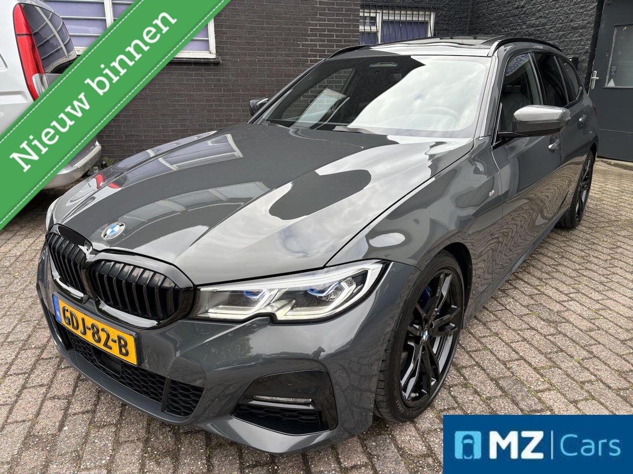 BMW 3-serie Touring - 330i High Executive Edition 330i High Executive Edition - AutoWereld.nl