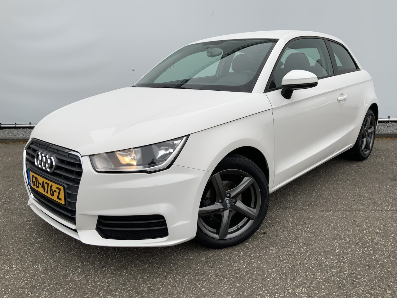 Audi A1 - 1.0 TFSI Pro Line Airco Cruise Navi Alu Velg Navi - AutoWereld.nl