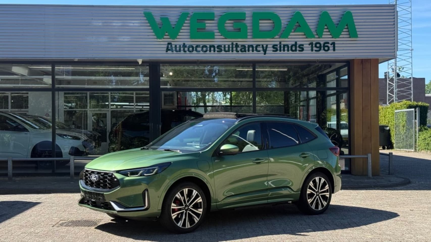 Ford Kuga - 2.5 PHEV ST-LINE X 243pk / FULL OPTIONS / 20inch - AutoWereld.nl