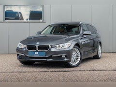 BMW 3-serie - 320d luxury line, pano/leer/head-up