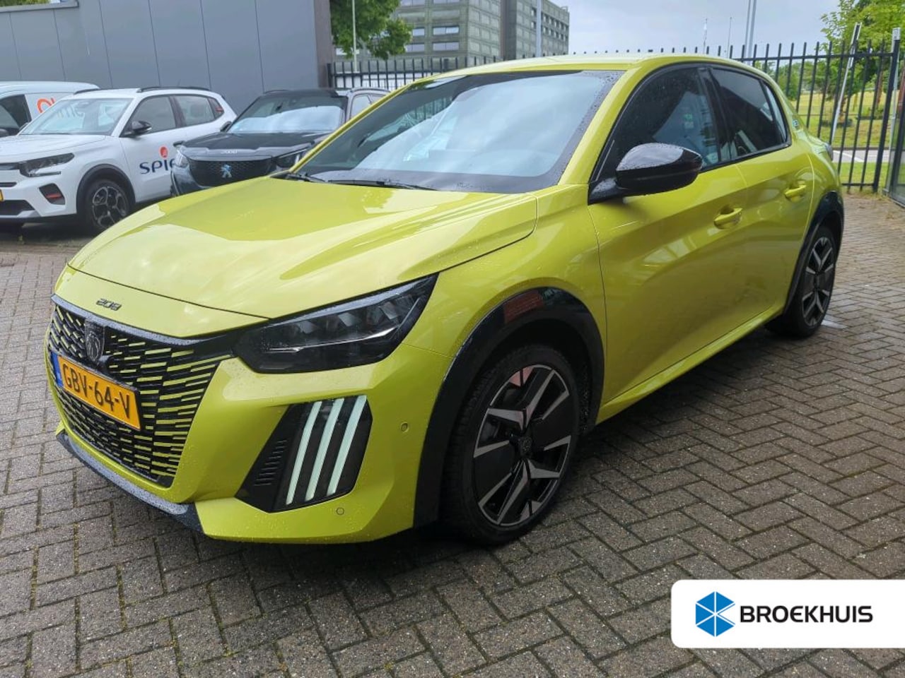 Peugeot e-208 - EV GT 50 kWh | Fase 3 laden | Nieuw model | Navi by app | Camera voor + achter | 15.000km - AutoWereld.nl