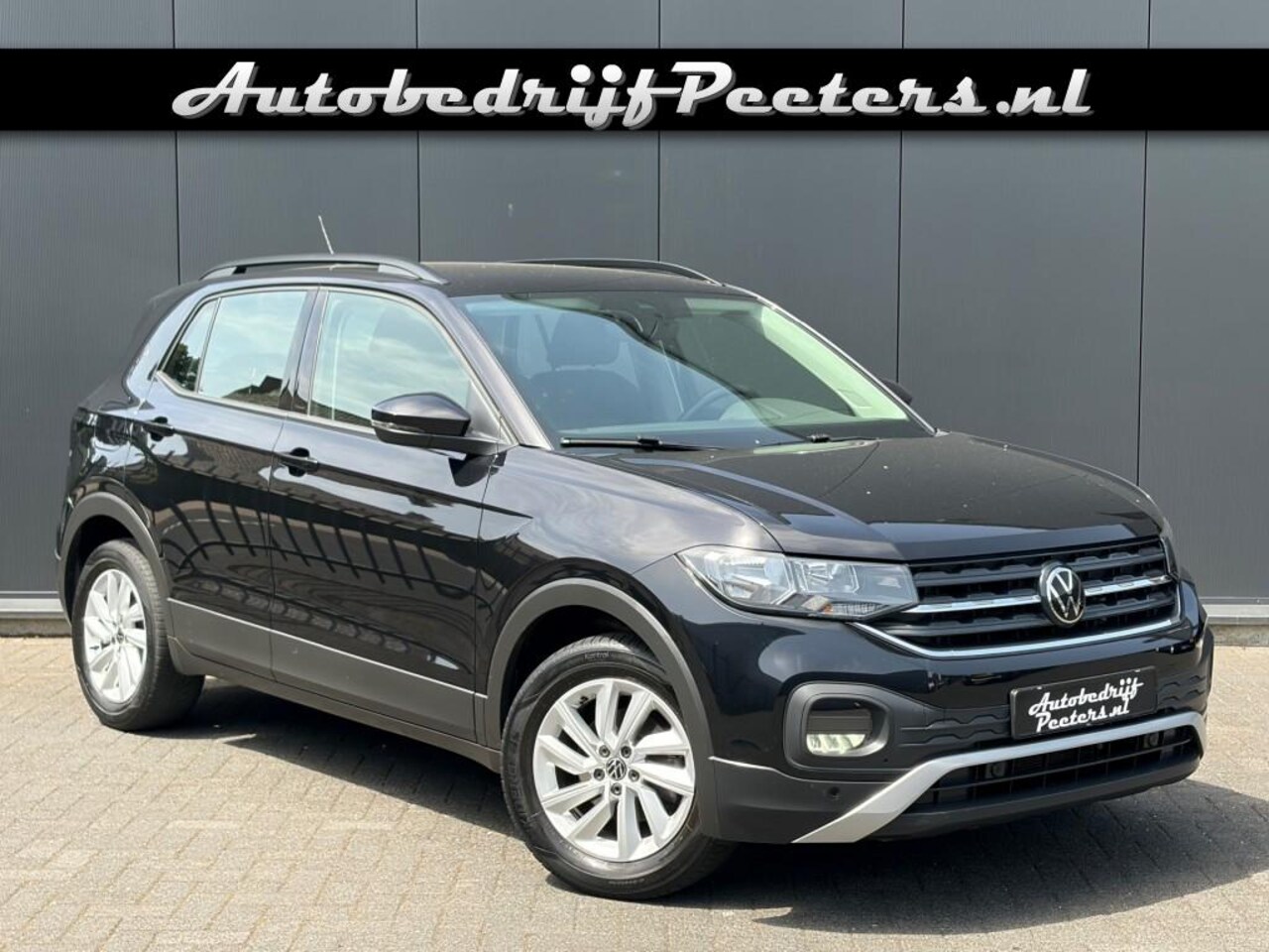 Volkswagen T-Cross - 1.0 TSI Aut. 1e eigenaar V-cockpit Navi Camera Cruise PDC - AutoWereld.nl