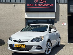 Opel Astra - 1.4 Turbo Sport / PDC / Navi / NWe APK / Trekhaak / Cruise Control / LM Velgen
