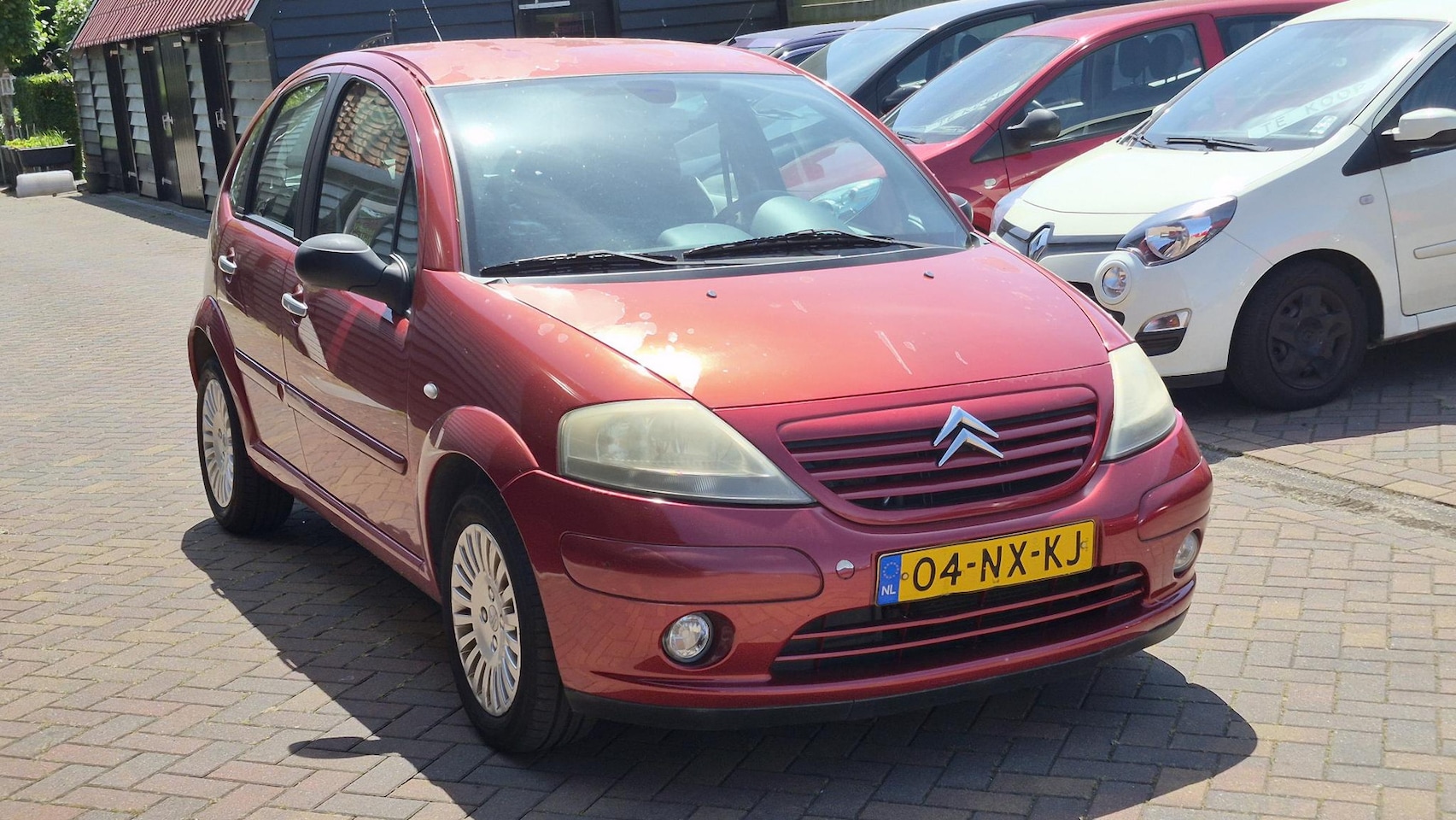 Citroën C3 - 1.4i Exclusive APK 22-04-2027 I Goed rijdend I Blanke lak laat los - AutoWereld.nl