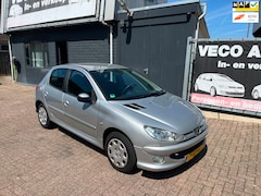 Peugeot 206 - 1.4-16V Air-line 3 airco 5 deurs