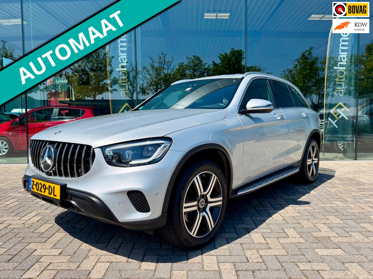 Mercedes-Benz GLC-klasse - 200 4MATIC Premium Plus 200 4MATIC Premium Plus, AMG, Burmester, CarPlay, 19 inch, trekhaak - AutoWereld.nl