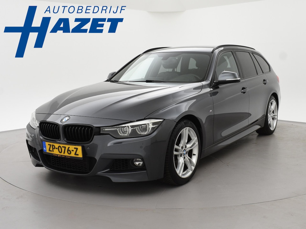 BMW 3-serie Touring - 318i M-SPORT + AFN. TREKHAAK | LEDER SPORTINT. | DIGITALE COCKPIT | STOELVERWARMING - AutoWereld.nl