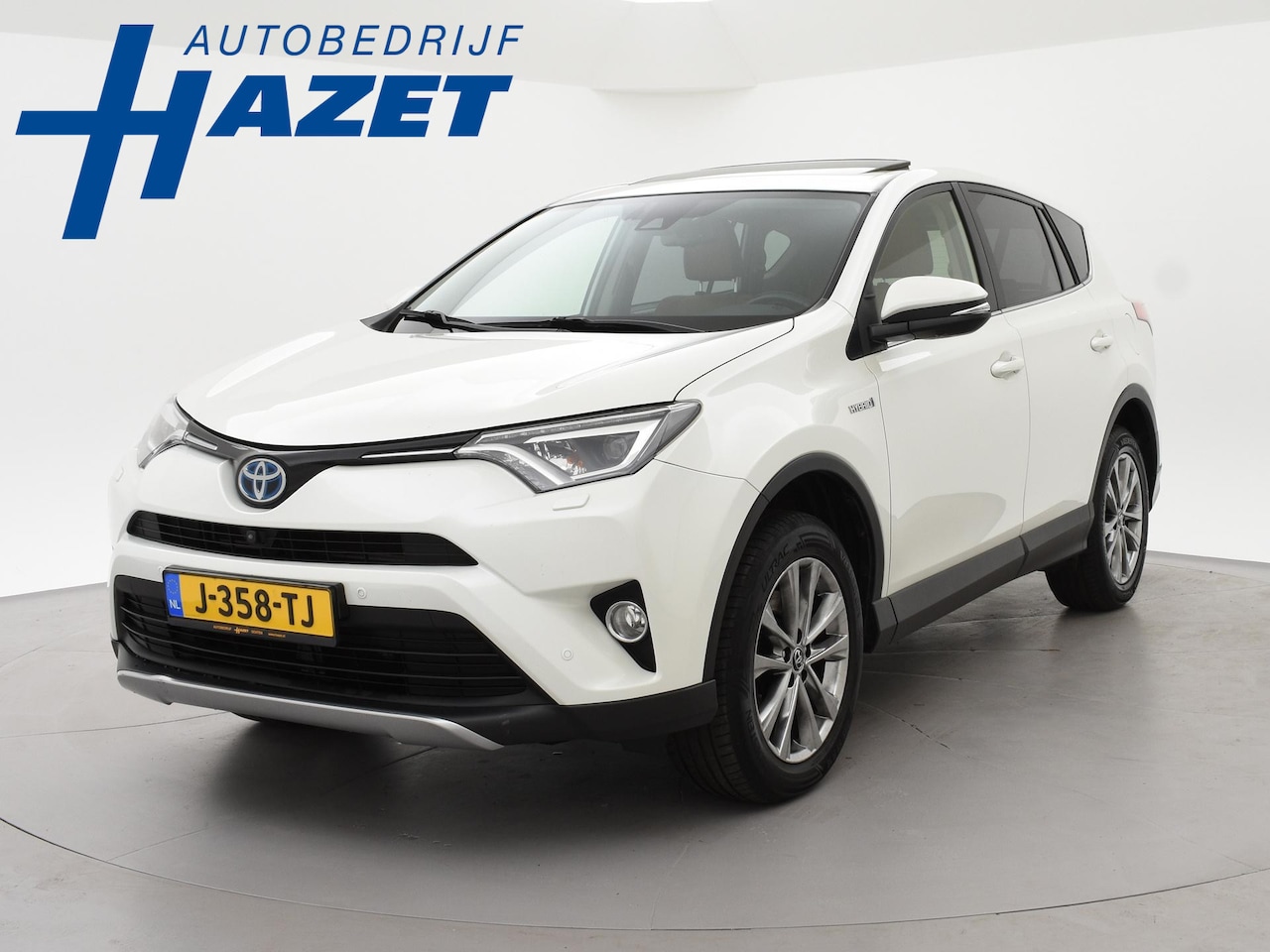 Toyota RAV4 - 2.5 HYBRID AWD EXECUTIVE + SCHUIFDAK | LEDER | TREKHAAK | MEMORY | 360 CAMERA | STUURVERW. - AutoWereld.nl