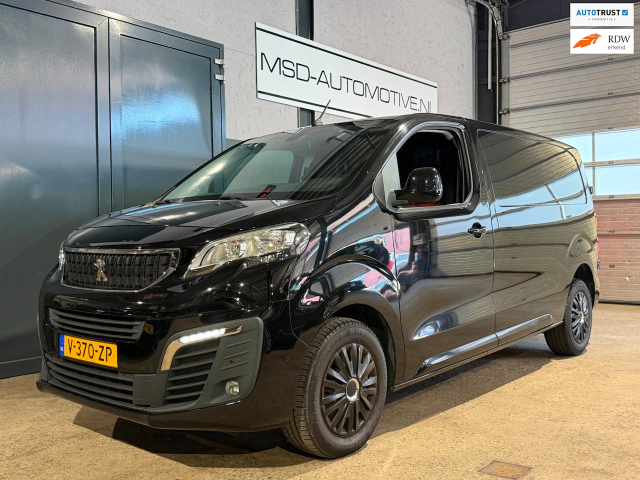 Peugeot Expert - 2.0 BlueHDI |122pk|Trekhaak|MARGE GEEN BTW|Camera|PDC|NAP ! - AutoWereld.nl