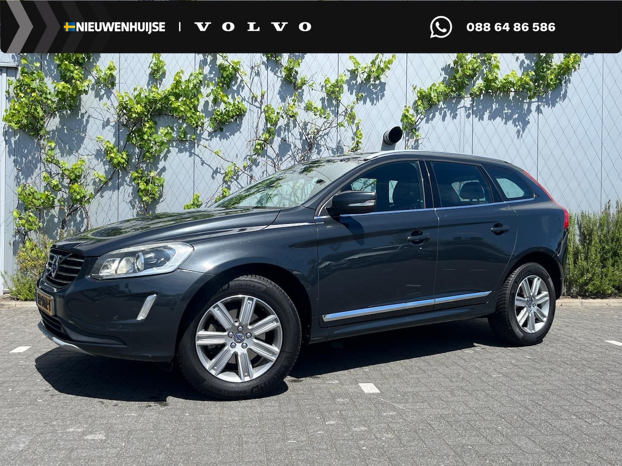 Volvo XC60 - 2.0 T5 FWD Summum | Trekhaak | Achteruitrijcamera | Navigatie | BLIS | Lederen Bekleding | - AutoWereld.nl
