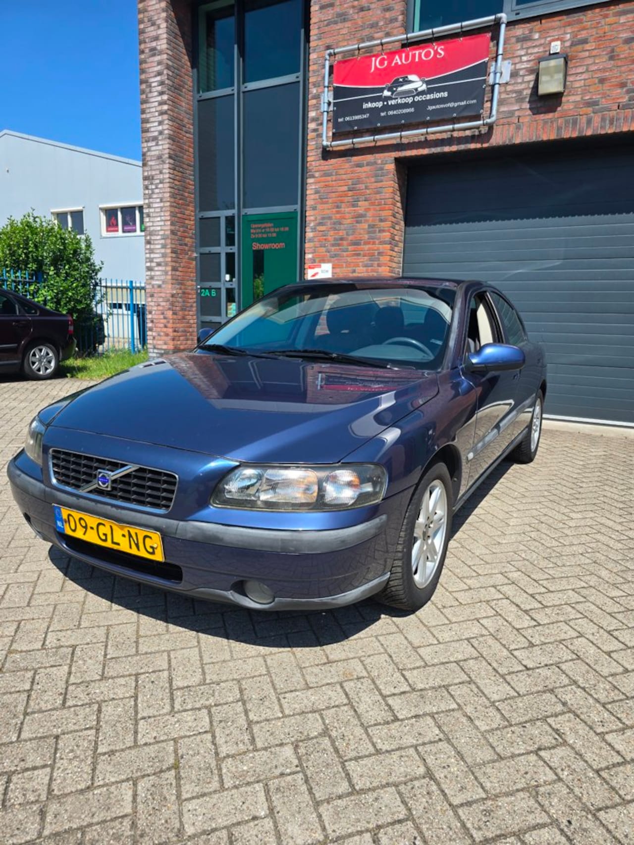 VOLVO S60