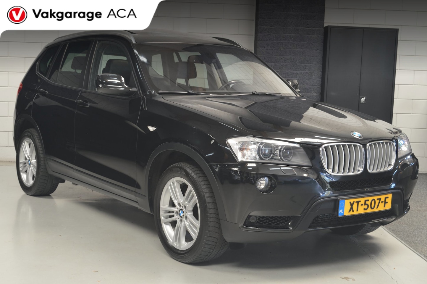 BMW X3 - XDrive35i High Executive // 145.000 km // PANORAMADAK // LEDER // NAVI // CLIMA // - AutoWereld.nl