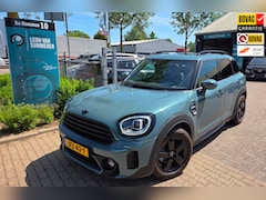 MINI Countryman - 1.5 Cooper Automaat l Panorama dak l Keyless Entry l Headup display l Navi l Stoelverwarmi