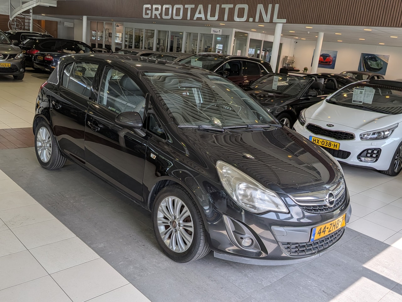 Opel Corsa - 1.2-16V Cosmo Airco, Cruise Control, Trekhaak, Stuurbekrachtiging - AutoWereld.nl