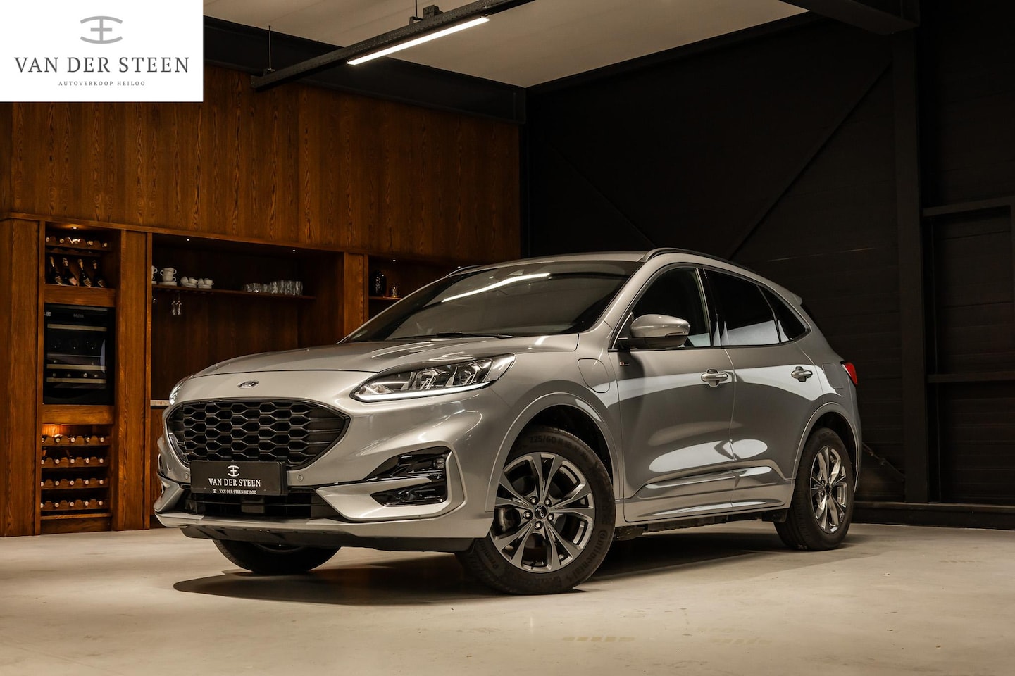 Ford Kuga - 2.5 PHEV ST-Line Winterpack | Apple Carplay - AutoWereld.nl