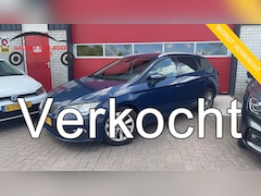 SEAT Leon ST - 1.0 EcoTSI Style Business Intense CARPLAY / KEYLESS / NAVI / CLIMA / PDC / BLUETOOTH / CRU