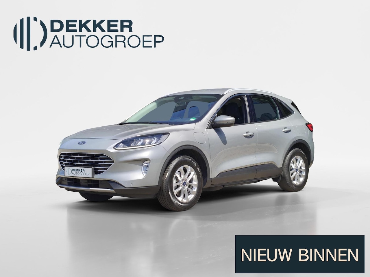 Ford Kuga - 2.5 PHEV Titanium VOORRUITVERWARMING - STOELVERWARMING - STUURVERWARMING - APPLE CAR PLAY - AutoWereld.nl