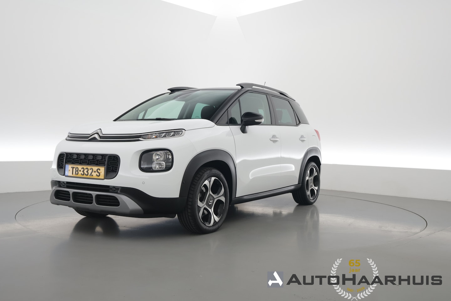 Citroën C3 Aircross - 1.2 PureTech S&S Shine |  Cruise Control | Trekhaak | Keyless | HIFI | Camera | Apple CarP - AutoWereld.nl