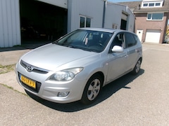 Hyundai i30 - 1.4i Blue Dynamic