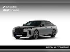 BMW i7 - 50 xDrive | NW Model | Leverbaar 08-2026 | Two-Tone | M-Sport Pro | 22'' | B&W | Theatre S
