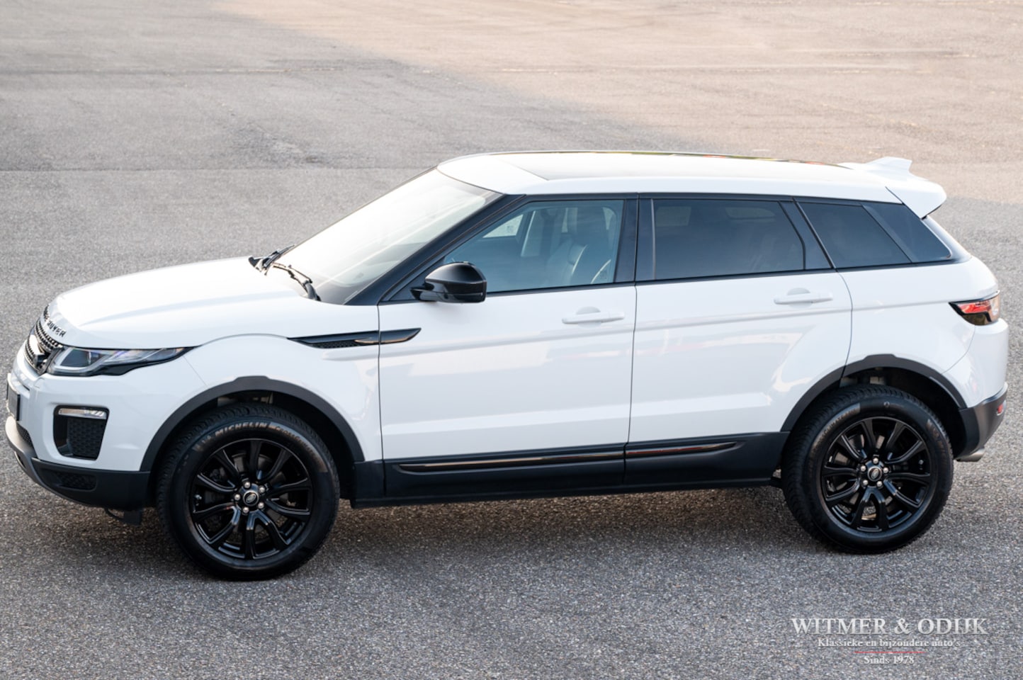 Land Rover Range Rover Evoque - 2.0 Si4 SE als nieuw - AutoWereld.nl