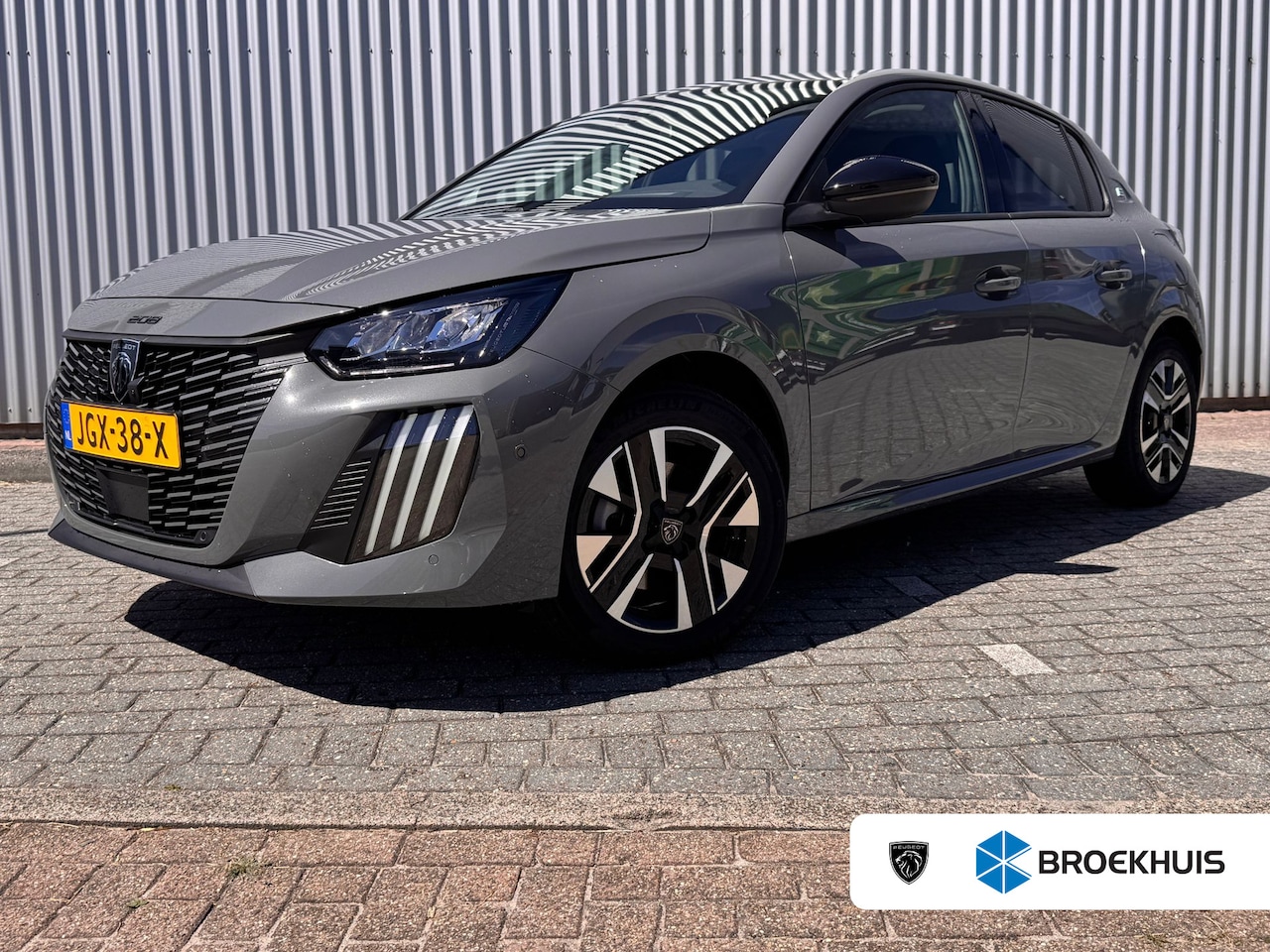 Peugeot e-208 - EV Allure Avantage 51 kWh | Demodeal | Camera Voor/Achter | Navigatie | Apple Carplay / An - AutoWereld.nl