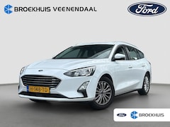 Ford Focus Wagon - Titanium Business | Trekhaak | PDC V+A | Navi | Climate control | Carplay | Apple Carplay/