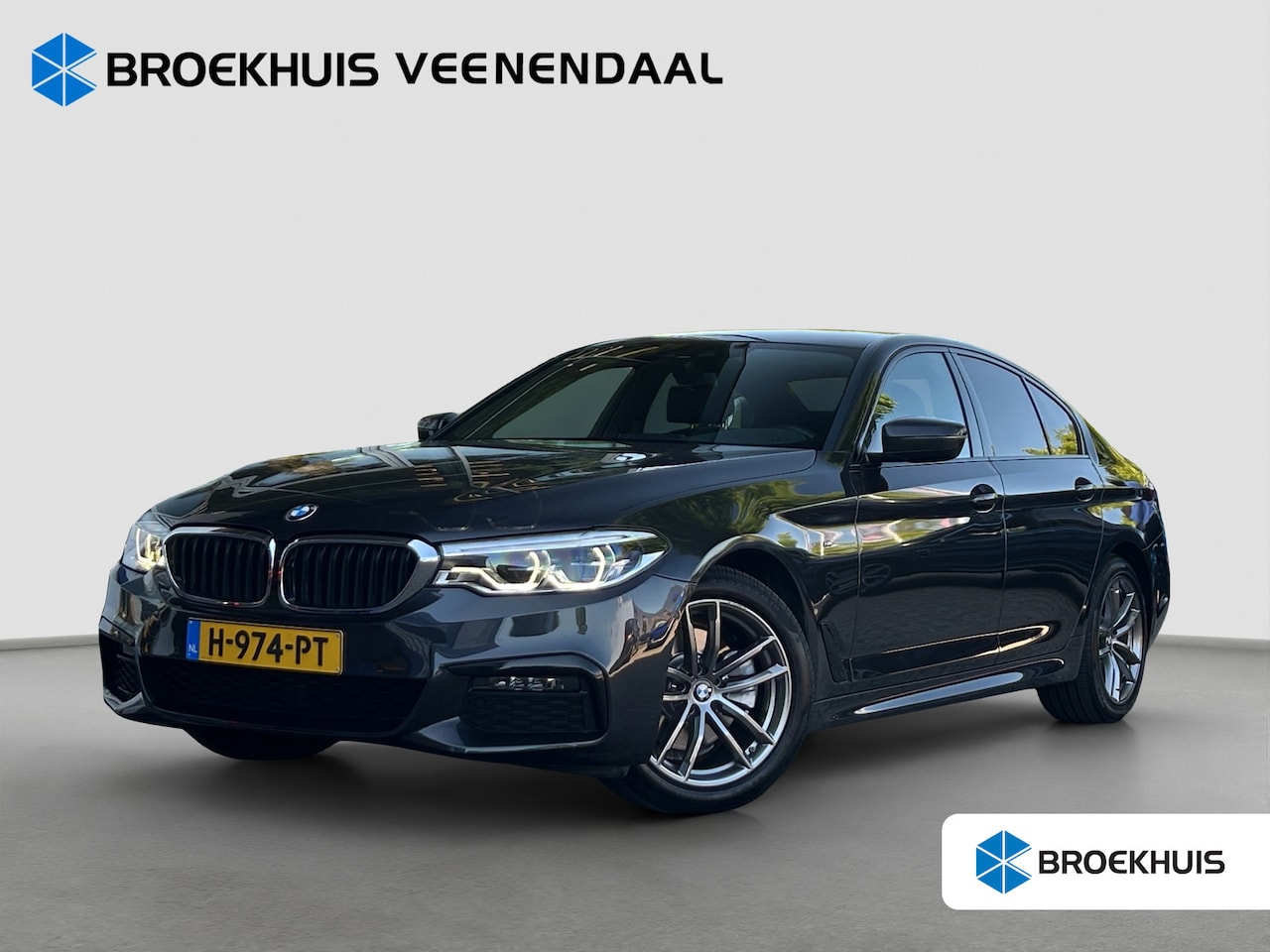 BMW 5-serie - 520i High Executive M Sport | Camera | Cruise Control | Stoelverwarming | Bluetooth | Navi - AutoWereld.nl