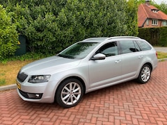 Skoda Octavia Combi - 1.0 TSI Greentech Ambition Business mooie luxe auto bj 11-2016
