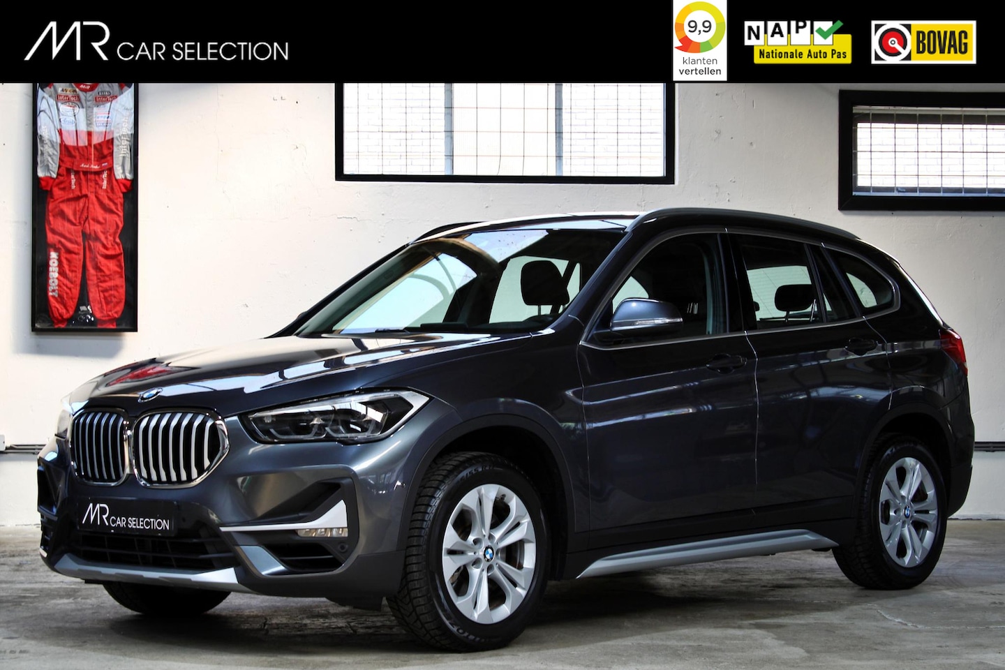 BMW X1 - sDrive20i Business Edition Plus | Sportstoelen | Head-Up | 17 inch | trekhaak | NL auto | - AutoWereld.nl