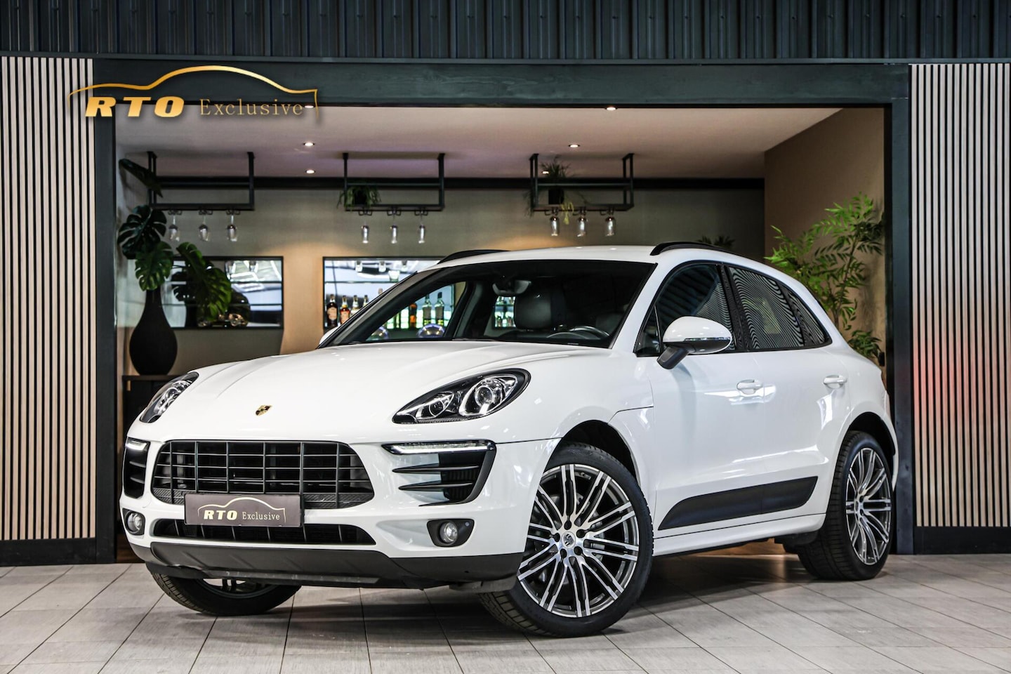Porsche Macan - 3.0 S|21''|PASM|Trekhaak|Leder|Sportuitlaat - AutoWereld.nl