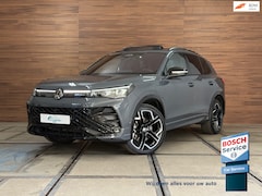Volkswagen Tiguan - 1.5 eHybrid R-Line 272 PK | Garantie tot 2030 | Dolphin Grey | IQ.Light HD | Leder | H/K S