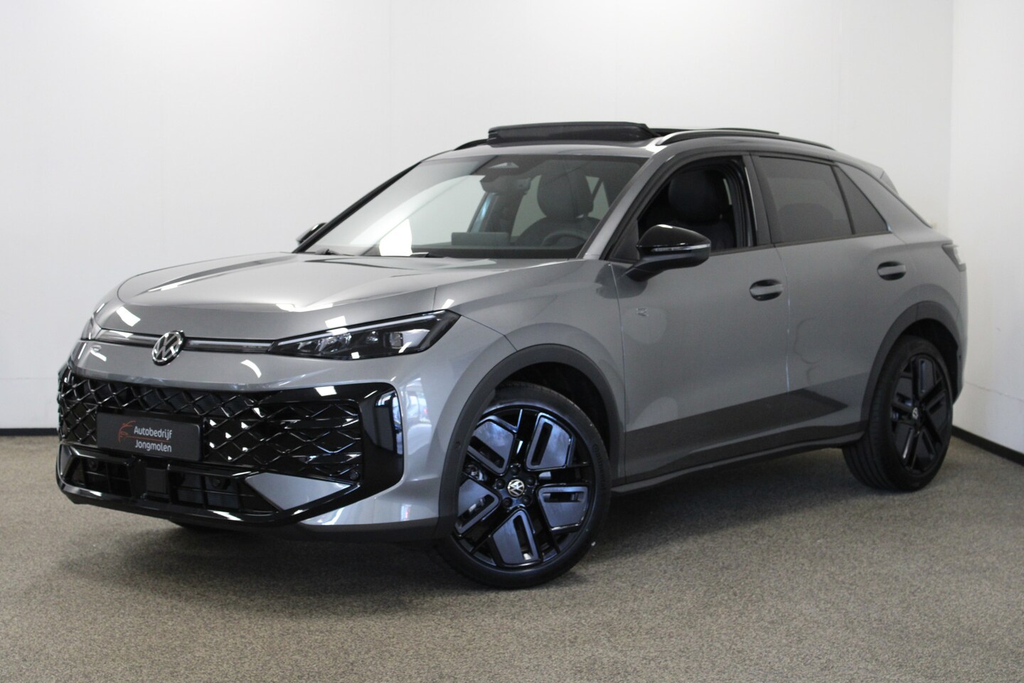 Volkswagen T-Roc - 1.5 eTsi R-Line First Edition 1.5 eTsi R-Line First Edition - AutoWereld.nl