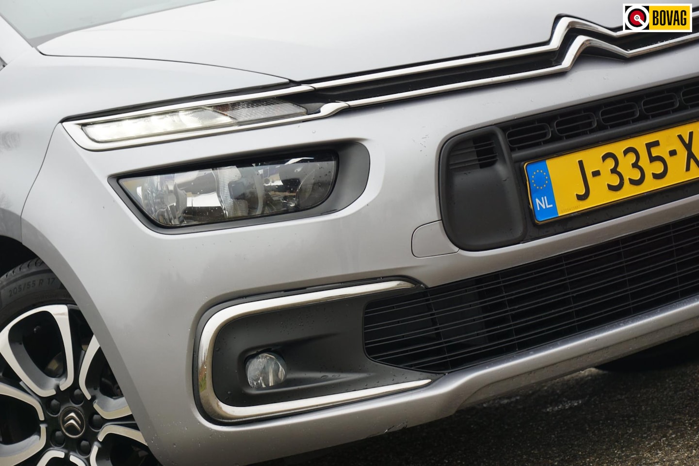 Citroën Grand C4 SpaceTourer - 1.2 PureTech Business Automaat - Gris Artense - Camera/Clima/Carplay - AutoWereld.nl