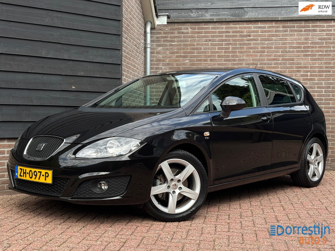 SEAT Leon - 1.4 TSI Reference | CarPlay | Airco | Trekhaak | 5-deurs | Cruise - AutoWereld.nl