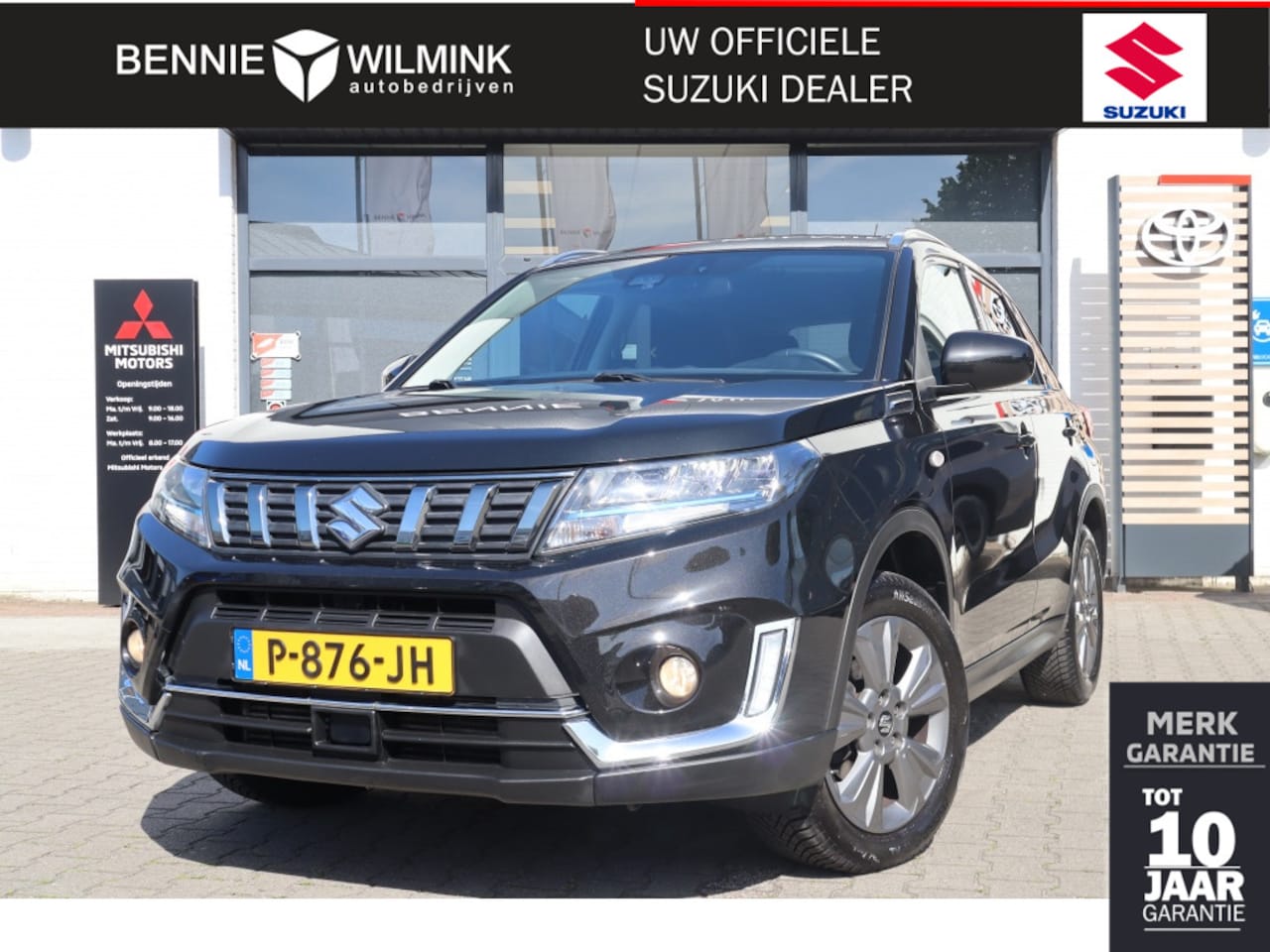Suzuki Vitara - 1.4 BoosterJet Select Hybrid Trekhaak | AllSeasons | Carplay - AutoWereld.nl