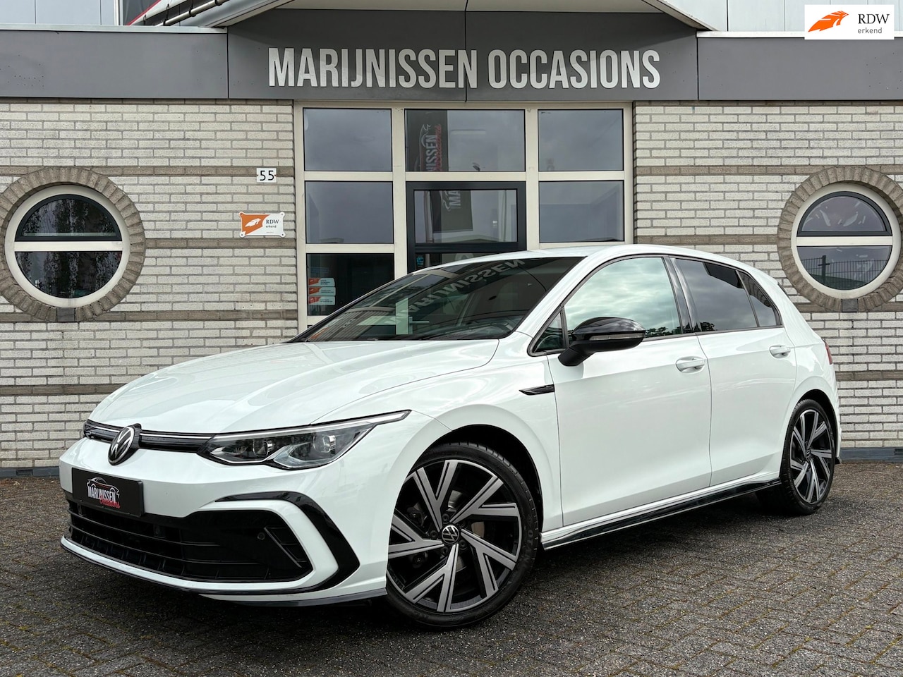 Volkswagen Golf - 1.5 eTSI ACT R-Line |ACC,SFEER,XEN| - AutoWereld.nl