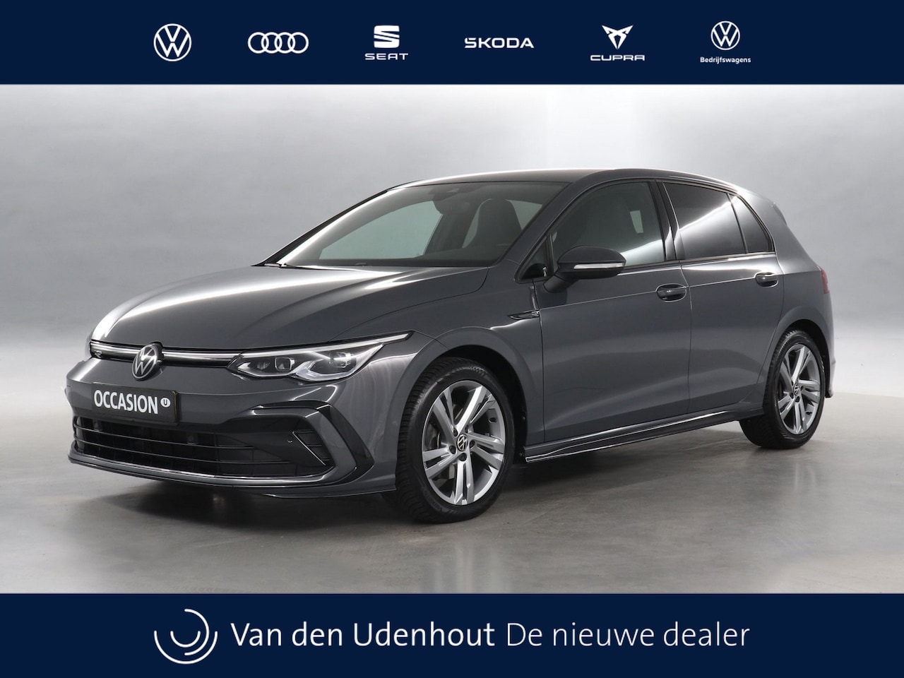 Volkswagen Golf - 1.5 TSI 150pk R-Line Business DSG / Navigatie / Stoel+Stuurverwarming / Camera - AutoWereld.nl